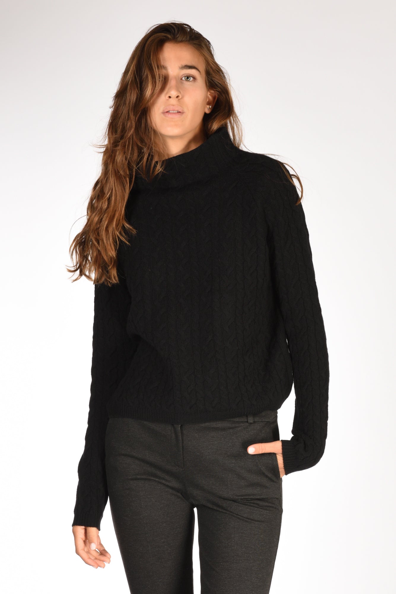 Anne Claire Maglia Treccia Nero Donna