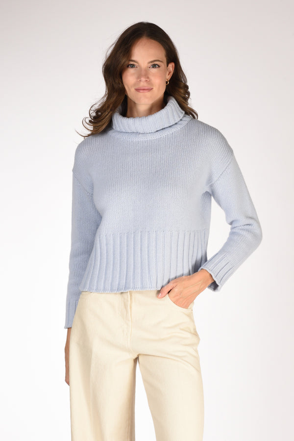 Base Milano Maglia Collo Alto Azzurro Donna