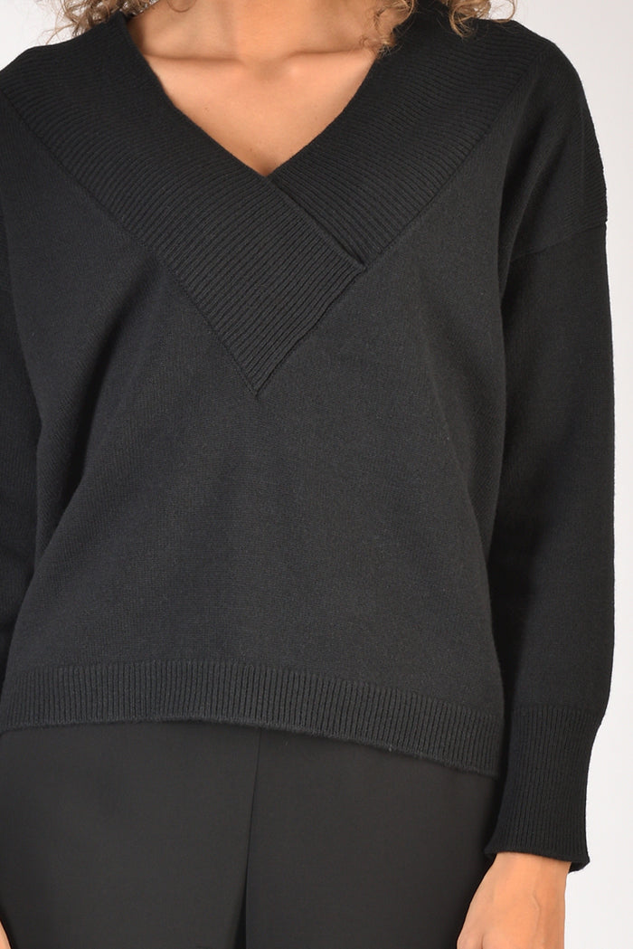 Base Milano Maglia Scollo V Nero Donna - 3